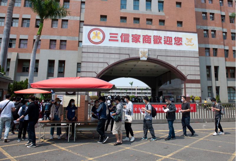 中鋼新進人員筆試  圖片來源：記者