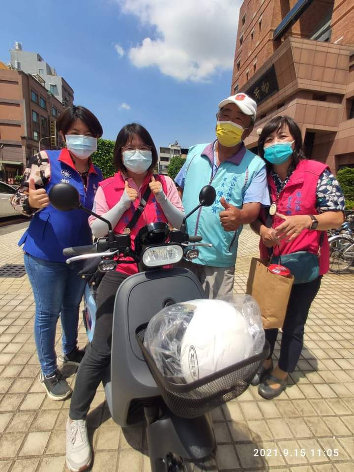 鄭安秝議員和諸位里長 鄭安秝議員和諸位里長