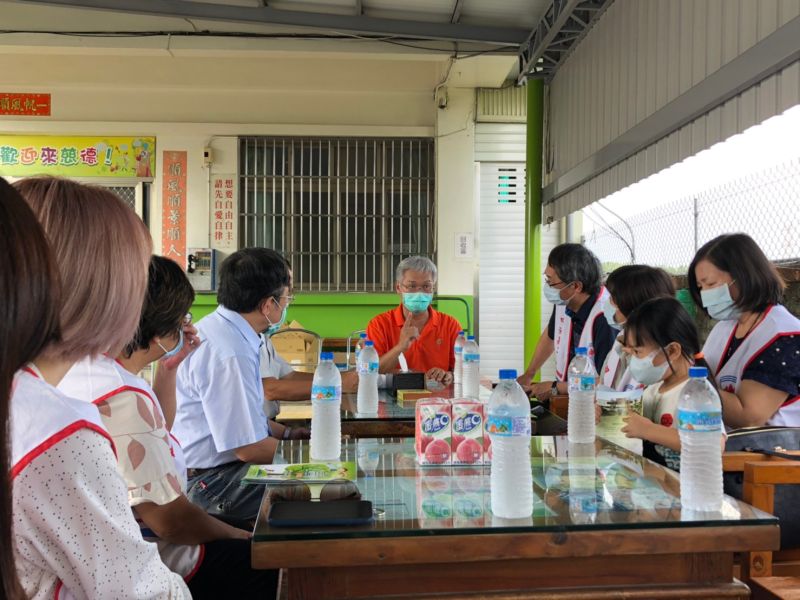 中油石化事業部關懷育幼院孩童 圖片來源:記者 中油石化事業部關懷育幼院孩童 圖片來源:記者