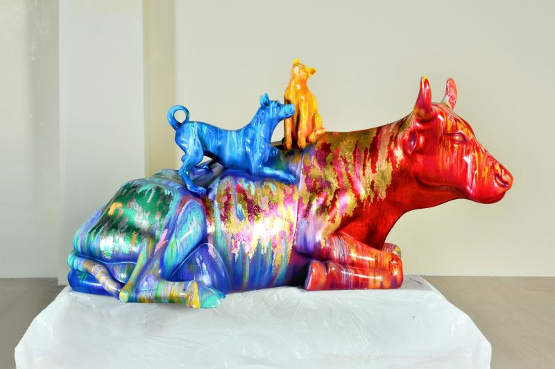 MeOOOOO Cow 作品呈現動物剪耳,推廣TNR理念。 圖片來源:玄大 MeOOOOO Cow 作品呈現動物剪耳,推廣TNR理念。 圖片來源:玄大