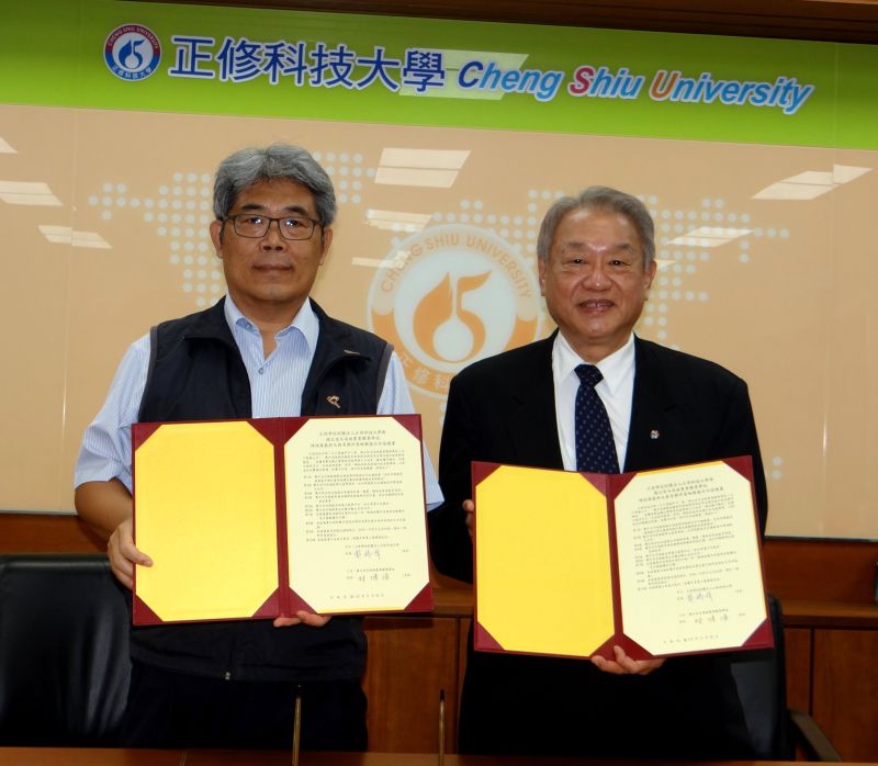 正修佳冬高農結盟 圖片來源:記者 正修佳冬高農結盟 圖片來源:記者
