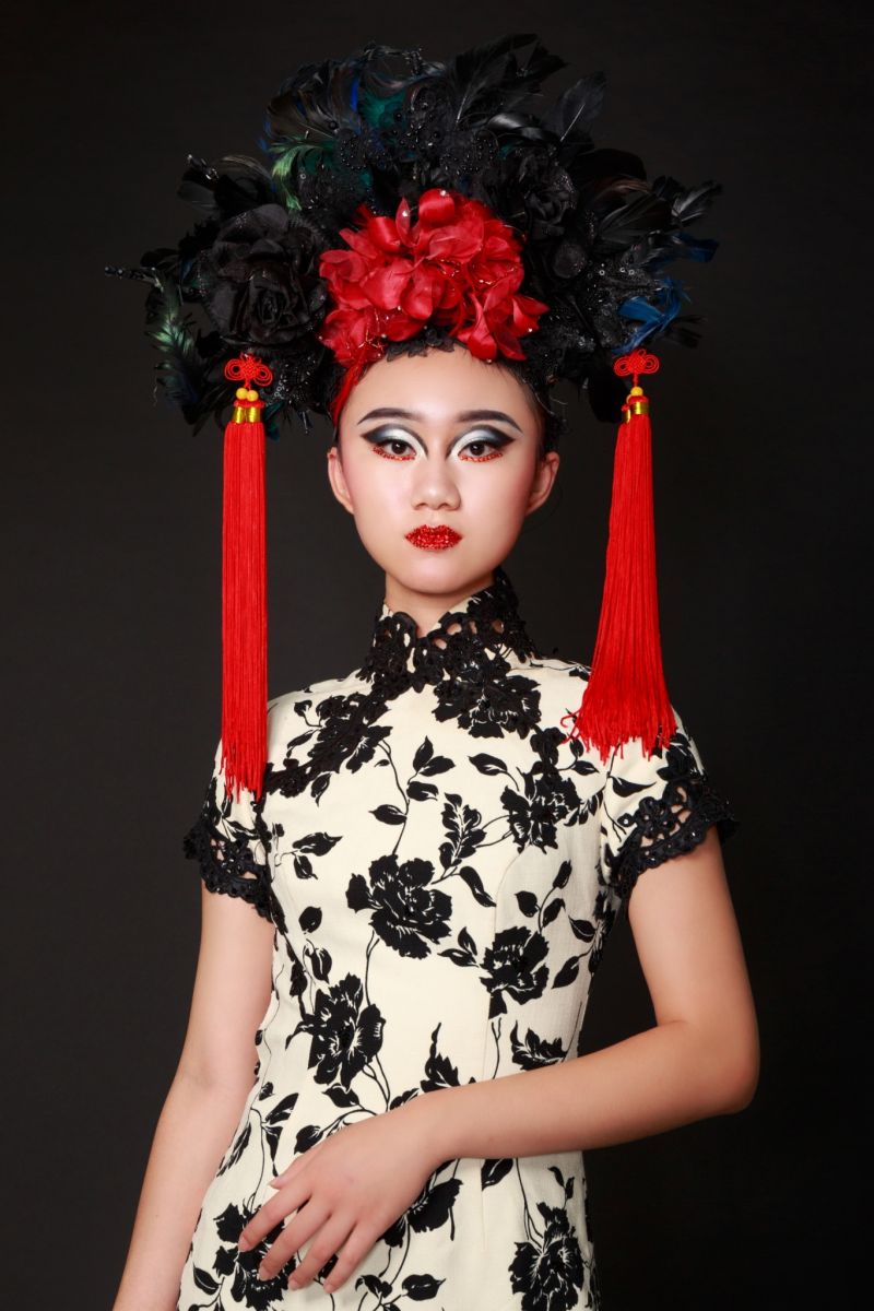 正修妝彩中華旗袍造型賽搶眼        劉嘉玲第三  圖片來源：記者