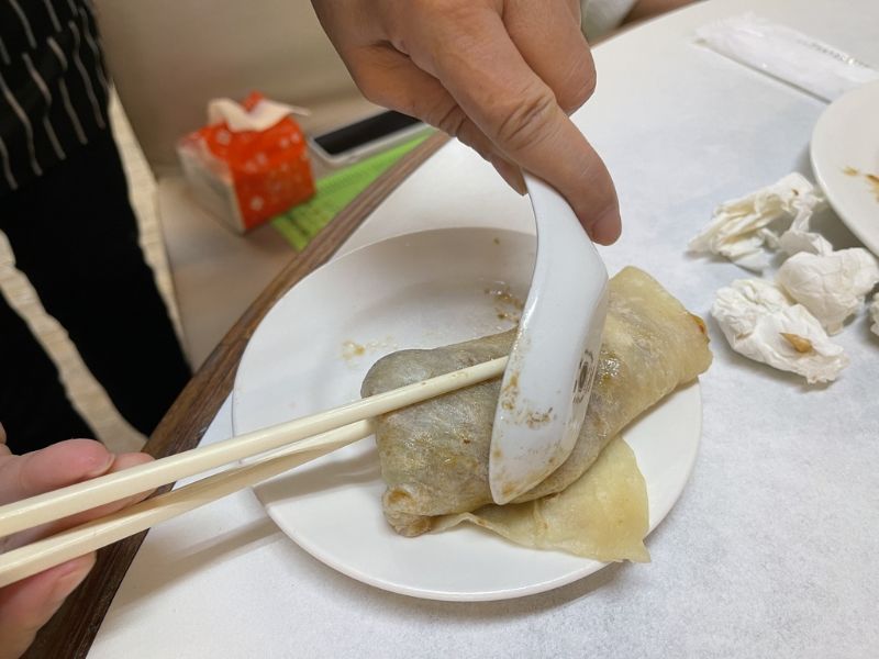 「種福園」斤餅捲菜 圖片來源:李大人吃遊記 「種福園」斤餅捲菜 圖片來源:李大人吃遊記