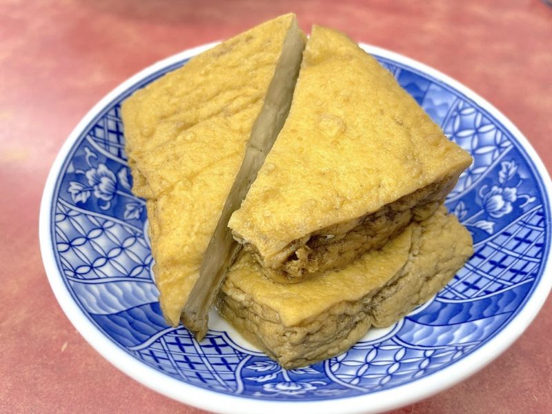 滷油豆腐 圖片來源:李大人吃遊記 滷油豆腐 圖片來源:李大人吃遊記