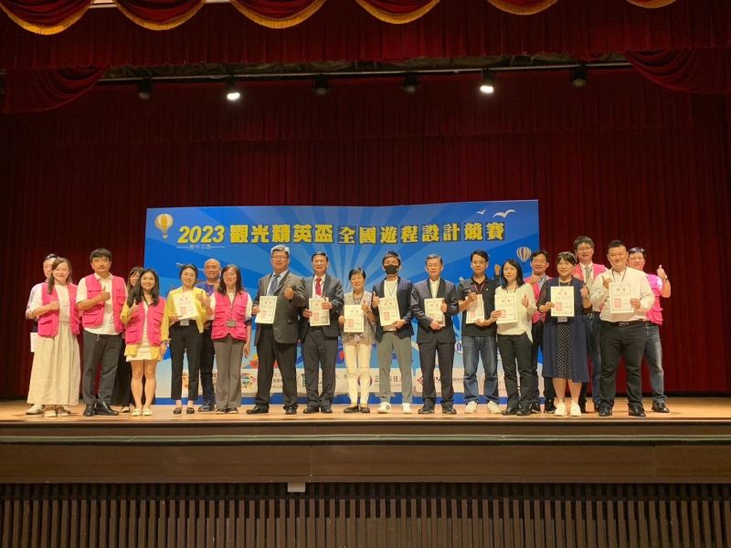 明新科大休閒系主辦第12屆觀光精英盃全國遊程設計競賽北區初賽,大專組有99隊參賽,初賽結果有20隊獲得優勝取得全國決賽資格。 圖片來源:明新科大 明新科大休閒系主辦第12屆觀光精英盃全國遊程設計競賽北區初賽,大專組有99隊參賽,初賽結果有20隊獲得優勝取得全國決賽資格。 圖片來源:明新科大