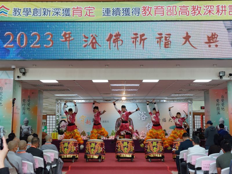 聯豐龍獅戰鼓團-戰鼓表演 聯豐龍獅戰鼓團-戰鼓表演