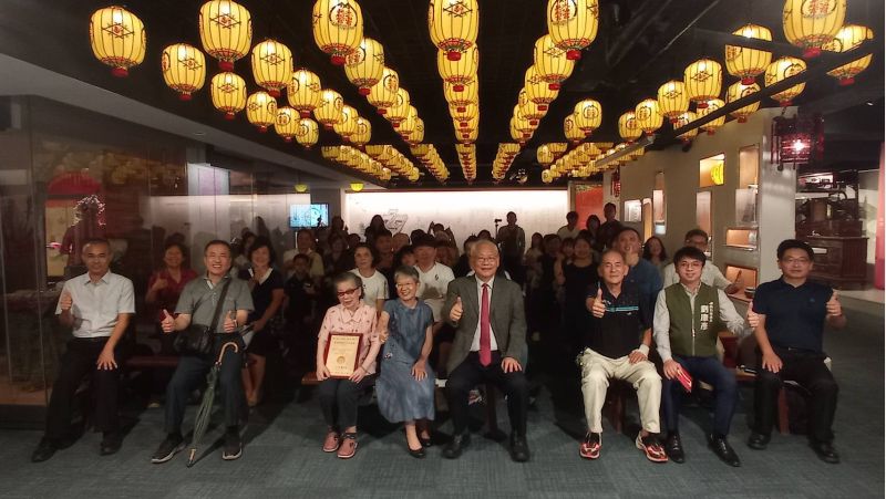 周家後代出席見證先人文物永久典藏金長和媽祖水仙文物館 周家後代出席見證先人文物永久典藏金長和媽祖水仙文物館