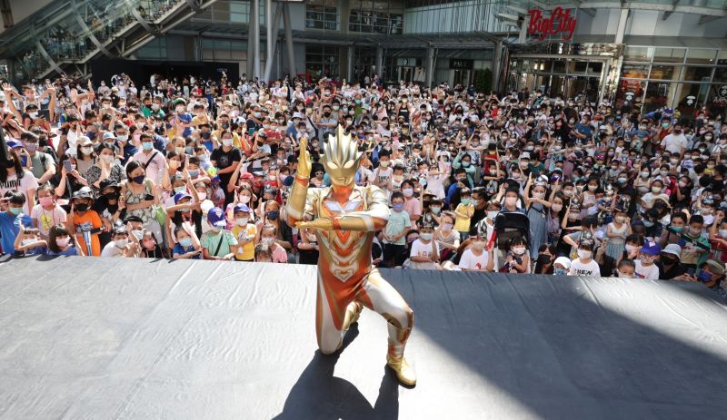 5F「超人力霸王布雷薩」快閃店即日起帶來全新酷炫店裝,8月6日還有「布雷薩」見面會,粉絲們千萬別錯過! 圖片來源:遠東巨城 5F「超人力霸王布雷薩」快閃店即日起帶來全新酷炫店裝,8月6日還有「布雷薩」見面會,粉絲們千萬別錯過! 圖片來源:遠東巨城