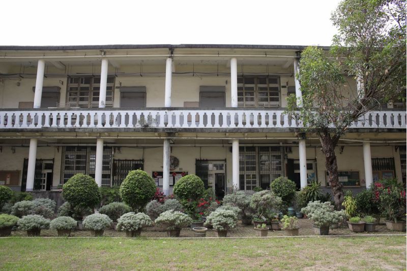 歷史建築建華國中第一棟 圖片來源:文化局 歷史建築建華國中第一棟 圖片來源:文化局