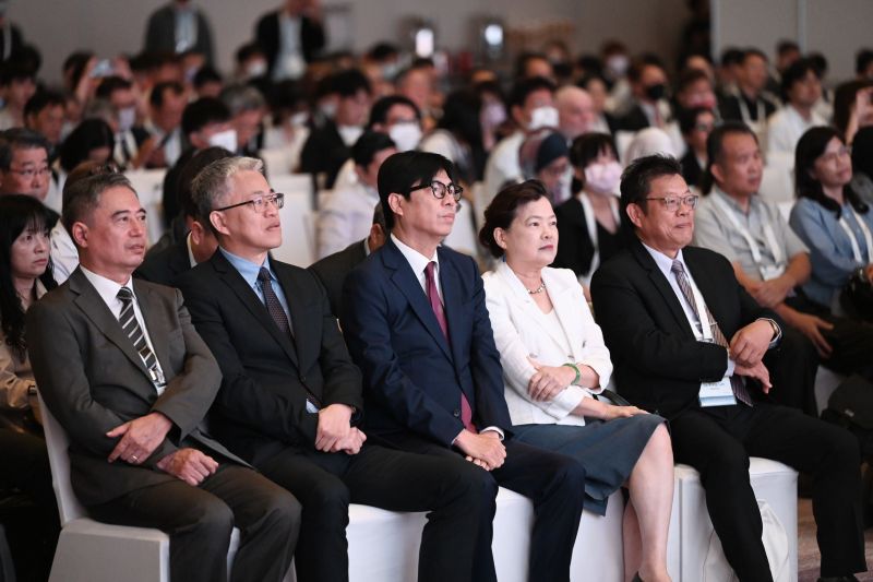高雄市長陳其邁23日出席「第九屆國際水協會亞太地區會議及展覽」開幕典禮。 圖片來源:高市府新聞局 高雄市長陳其邁23日出席「第九屆國際水協會亞太地區會議及展覽」開幕典禮。 圖片來源:高市府新聞局