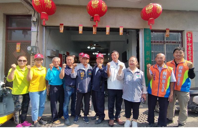 高樹鄉舊寮村的地方耆老及民眾,希望屏東縣政府團隊多傾聽民意且公開作業 高樹鄉舊寮村的地方耆老及民眾,希望屏東縣政府團隊多傾聽民意且公開作業