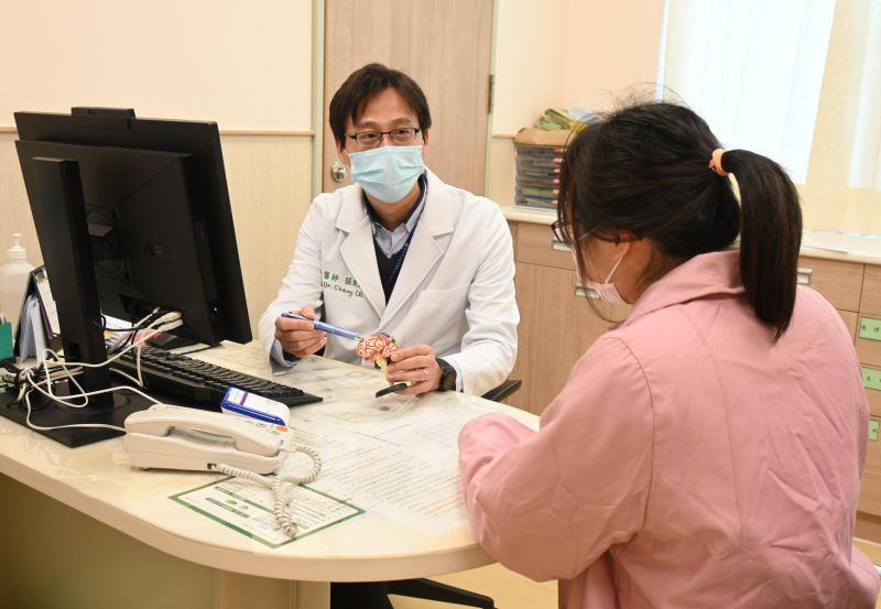 張俊鴻主任提醒，有心理困擾或自殺念頭時，仍應尋求專業醫療管道協助。