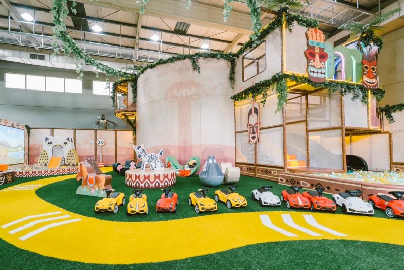 63坪挑高空間提供多達八項特色主題設施,從三歲孩童到十二歲學童皆可盡情探索。 圖片來源:六福莊 63坪挑高空間提供多達八項特色主題設施,從三歲孩童到十二歲學童皆可盡情探索。 圖片來源:六福莊