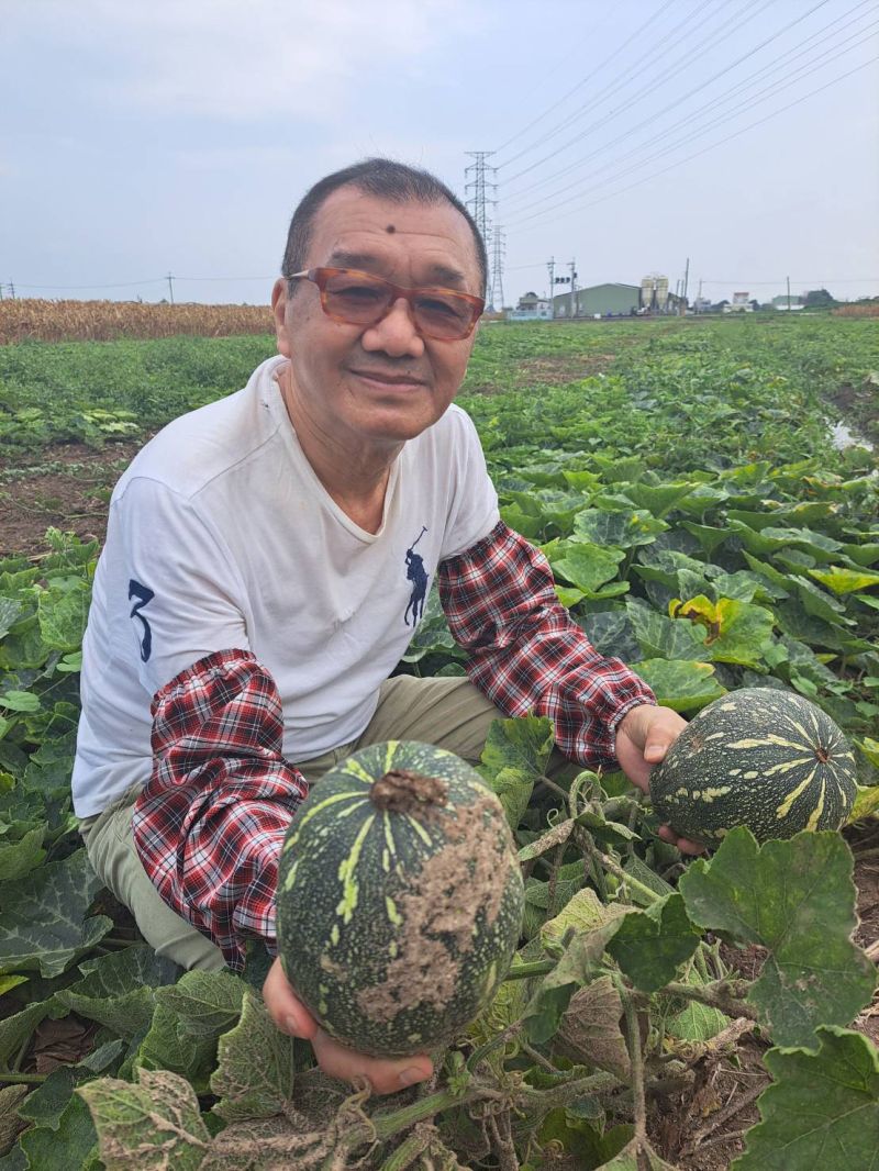 郭昭添成為快樂的農夫 圖片來源:記者 郭昭添成為快樂的農夫 圖片來源:記者