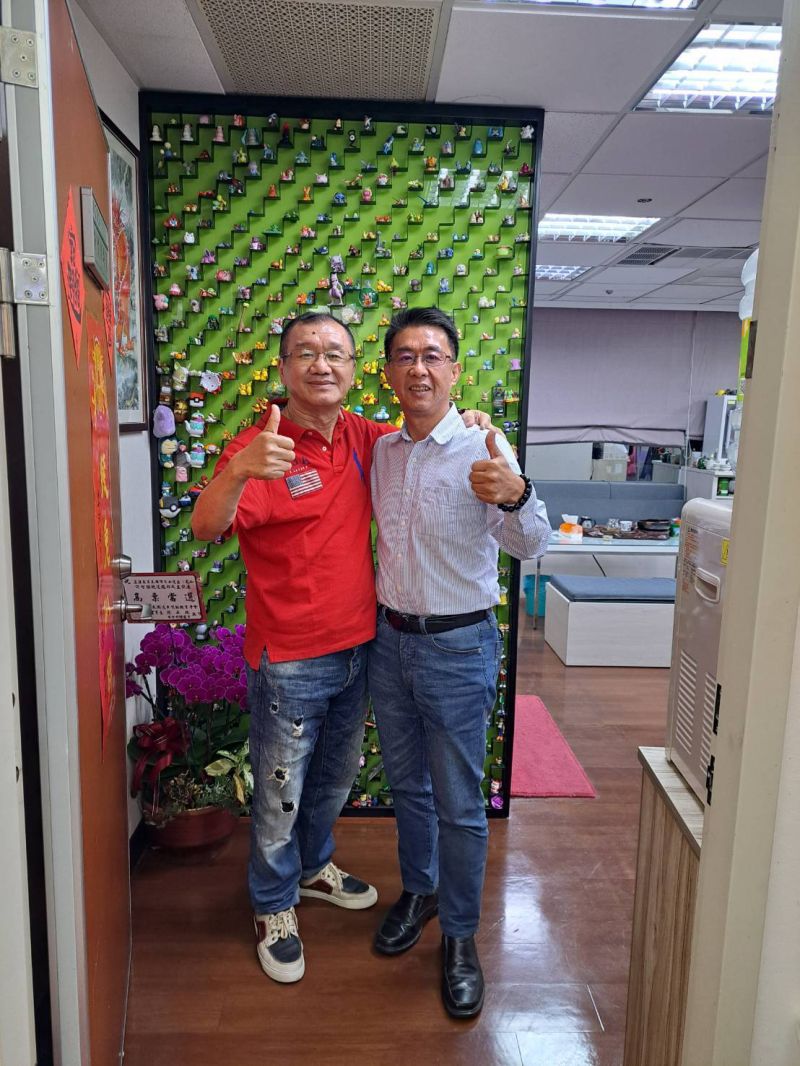 郭昭添跟立委許智傑曾是同事,兩人感情很好 圖片來源:記者 郭昭添跟立委許智傑曾是同事,兩人感情很好 圖片來源:記者