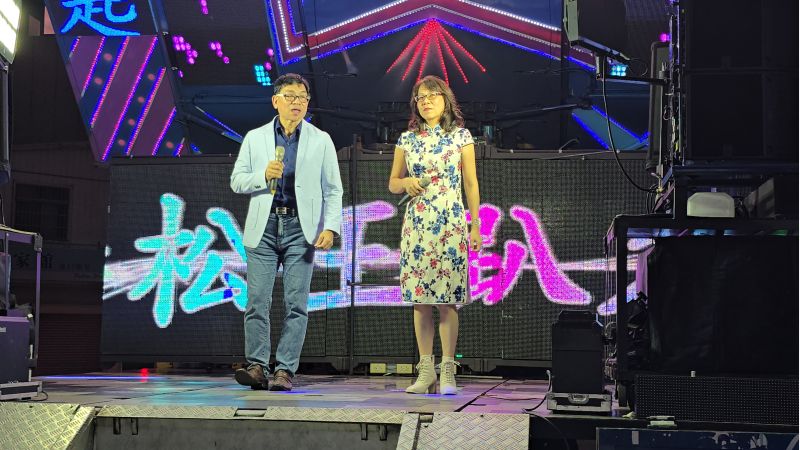 2024國華松王宴登場 邀民眾共饗巷仔內美食 星月之星分享幸福 星月之星許旗成老師（左）＆游宜橙老師（右））  圖片來源：記者   林清雲  攝