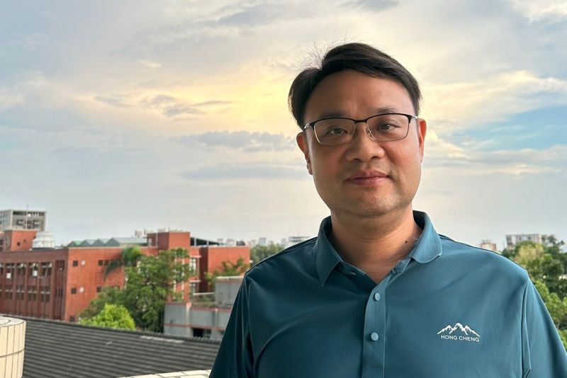 國立臺南大學行政管理學系新任系主任 吳宗憲教授 國立臺南大學行政管理學系新任系主任 吳宗憲教授