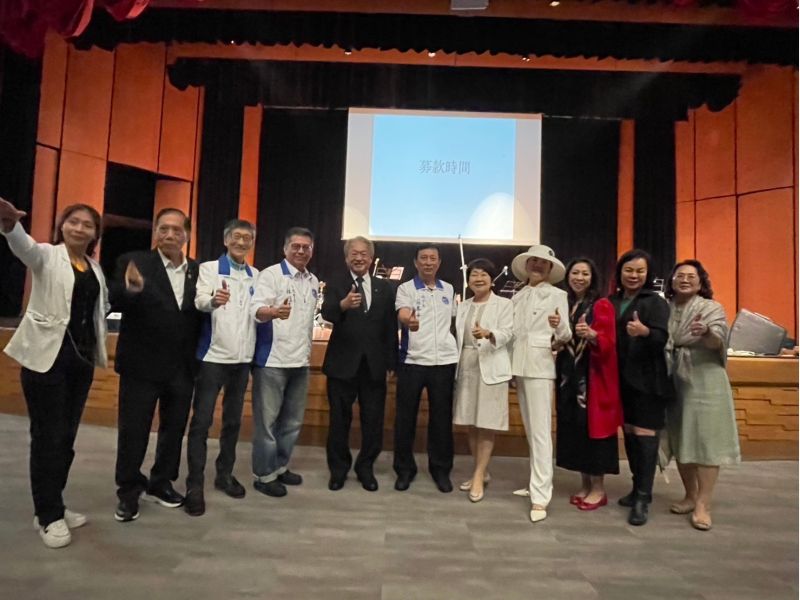 正修校友會辦民歌演唱會 讓校友師生重溫校園生活  圖片來源：記者