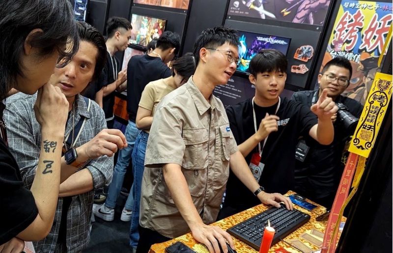 正修數位系和楷梯影像產學合作 攜手達成「學用合一」的目標  圖片來源：記者