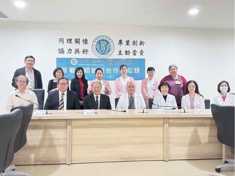 正修屏榮簽約共享資源 盼提升學術與醫療水準  圖片來源：記者