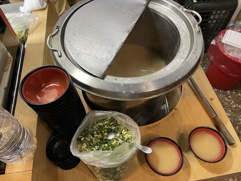 【台北萬華美食】三味食堂 圖片來源:李大人吃遊記 【台北萬華美食】三味食堂 圖片來源:李大人吃遊記