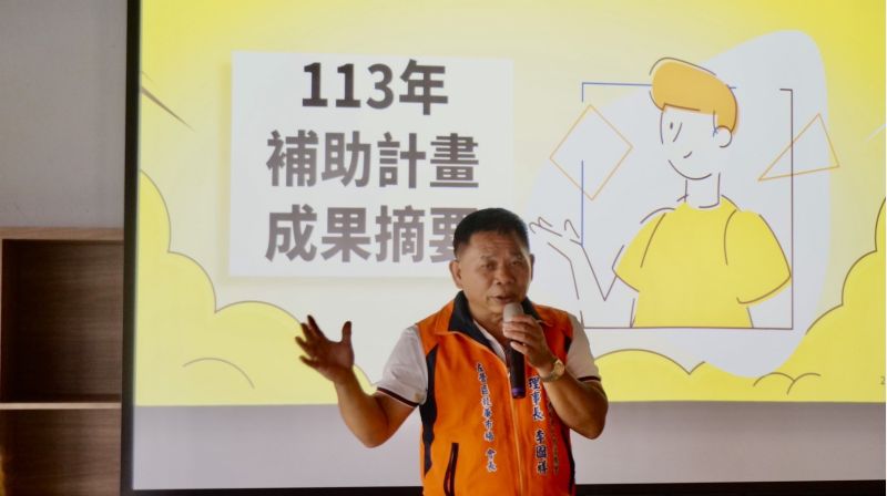高雄市公有市場自治會聯合總會理事長李國祥鼓勵青年進入傳統市場闖出一片天。 高雄市公有市場自治會聯合總會理事長李國祥鼓勵青年進入傳統市場闖出一片天。