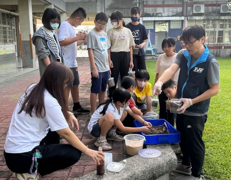 屏東縣里港鄉塔樓國小土壤盤查