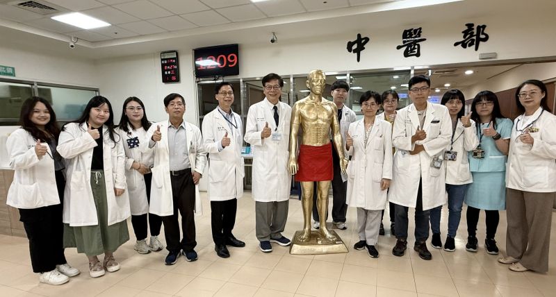 精神科、中醫部團隊合影 精神科、中醫部團隊合影
