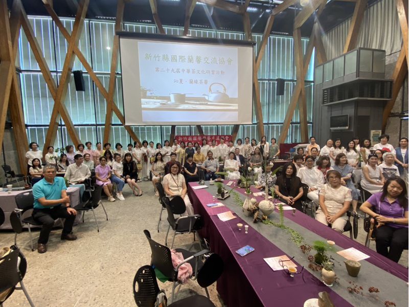 新竹縣國際蘭馨交流協會眾家姐妹難得齊聚一堂 新竹縣國際蘭馨交流協會眾家姐妹難得齊聚一堂
