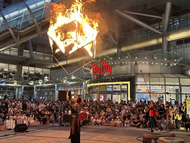 第八屆Big City街頭藝術節總決賽將於10月11日與12日15:00震撼登場，頂尖街頭好手齊聚一決高下，燃爆全場精彩不容錯過。  圖片來源：遠東巨城