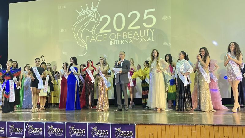 （圖一）「2026世界美顏小姐才藝選美」大賽來自全球33個國家佳麗齊聚高雄國軍英雄館2樓大禮堂，各國佳麗以各自國家的傳統藝術與才華，展現文化底蘊與女性優美風采，讓全球各地有交流與互相學習的機會。  圖片來源：攝影記者/陳苗生