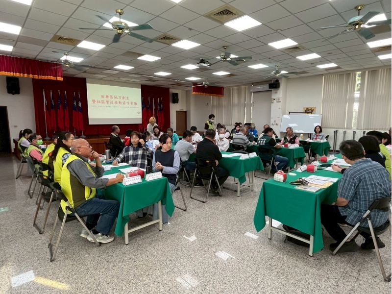 「田寮區地方創生暨社區營造推動協作會議」。 圖片來源:田寮區公所 「田寮區地方創生暨社區營造推動協作會議」。 圖片來源:田寮區公所