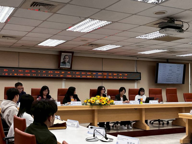 圖4.高師大李昭蓉副校長親臨祝賀與致詞