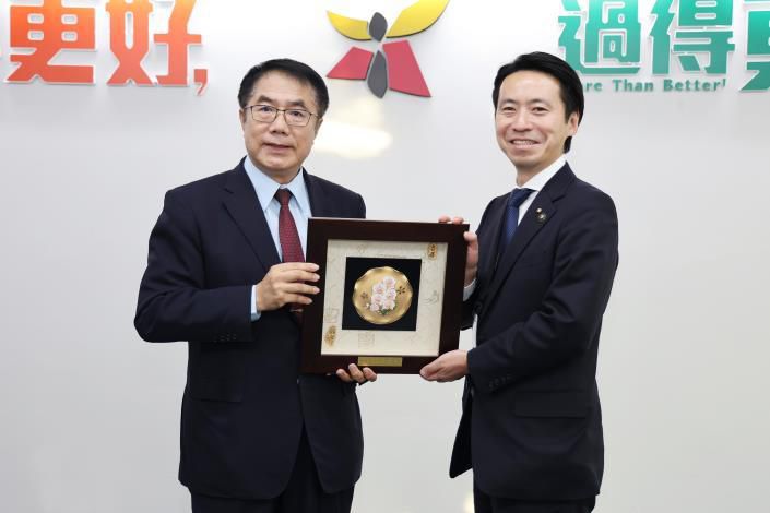 山形市長佐藤孝弘幾乎每年率團來訪