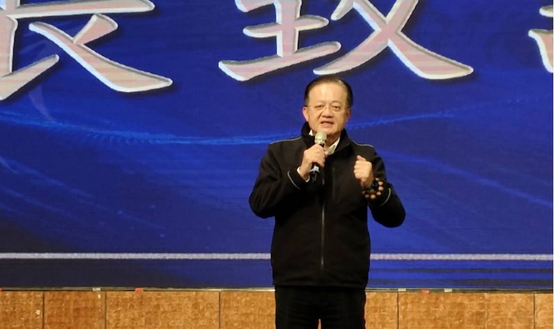 消防署蕭煥章署長親自出席，感謝全國港務義消夥伴長年守護港區安全的無私奉獻，並向表現傑出的救災績優同仁致上最深敬意。