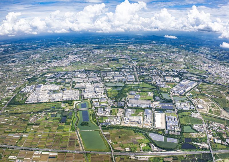 南科113、114年連續2年營業額突破2兆元 南科113、114年連續2年營業額突破2兆元