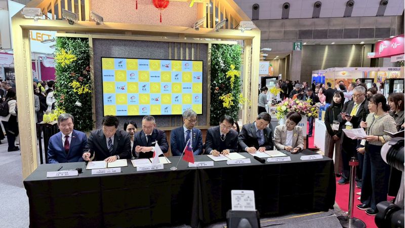 四方簽署芒果MOU-1