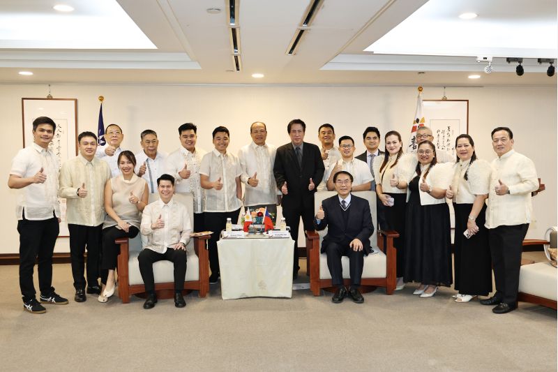 加美地市Denver Chua市長率團回訪台南市