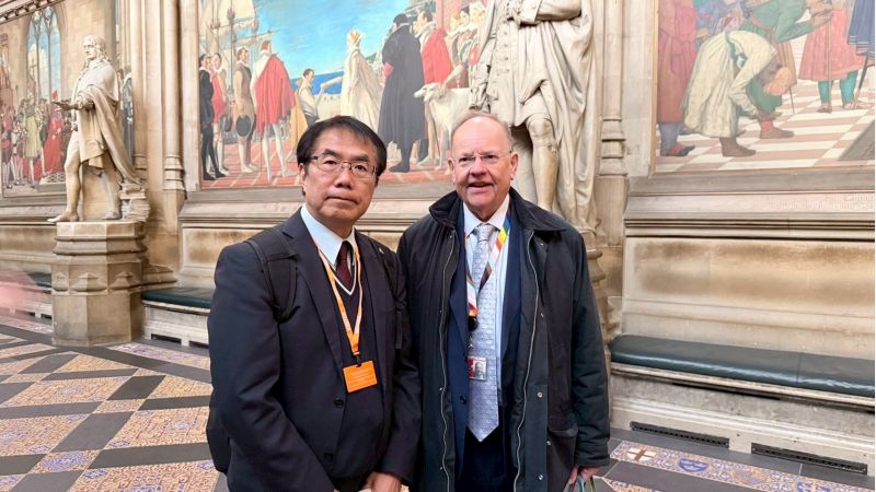 黃偉哲市長、Lord Rennard合影