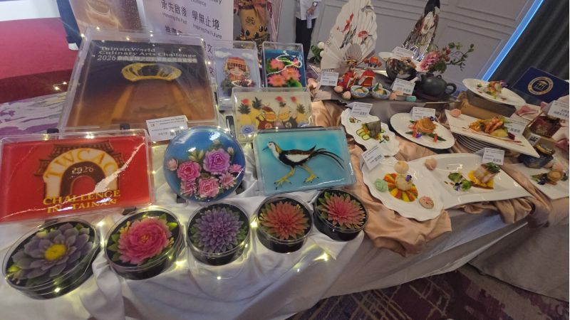 世界廚藝菁英十月齊聚臺南，「2026臺南美食之都世界餐飲藝術挑戰賽」正式啟動，打造亞洲餐飲藝術年度盛會 展示作品  圖片來源：記者林清雲攝