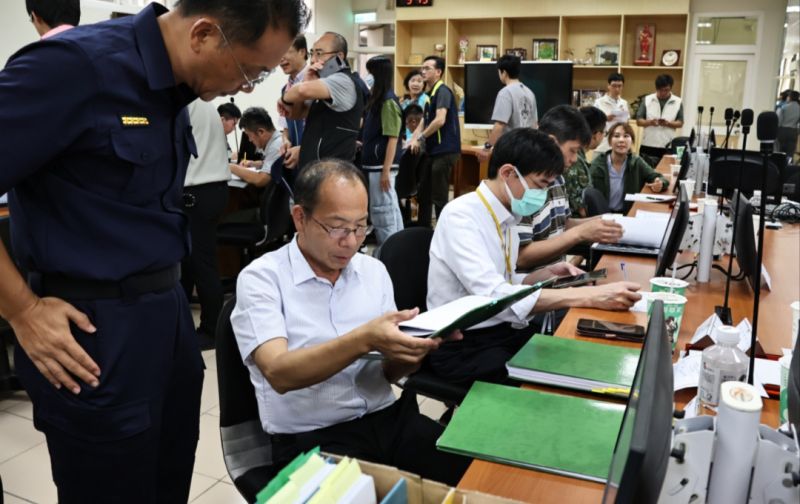 副執行秘書劉泰益率評鑑小組抵馬辦理動員業務訪評